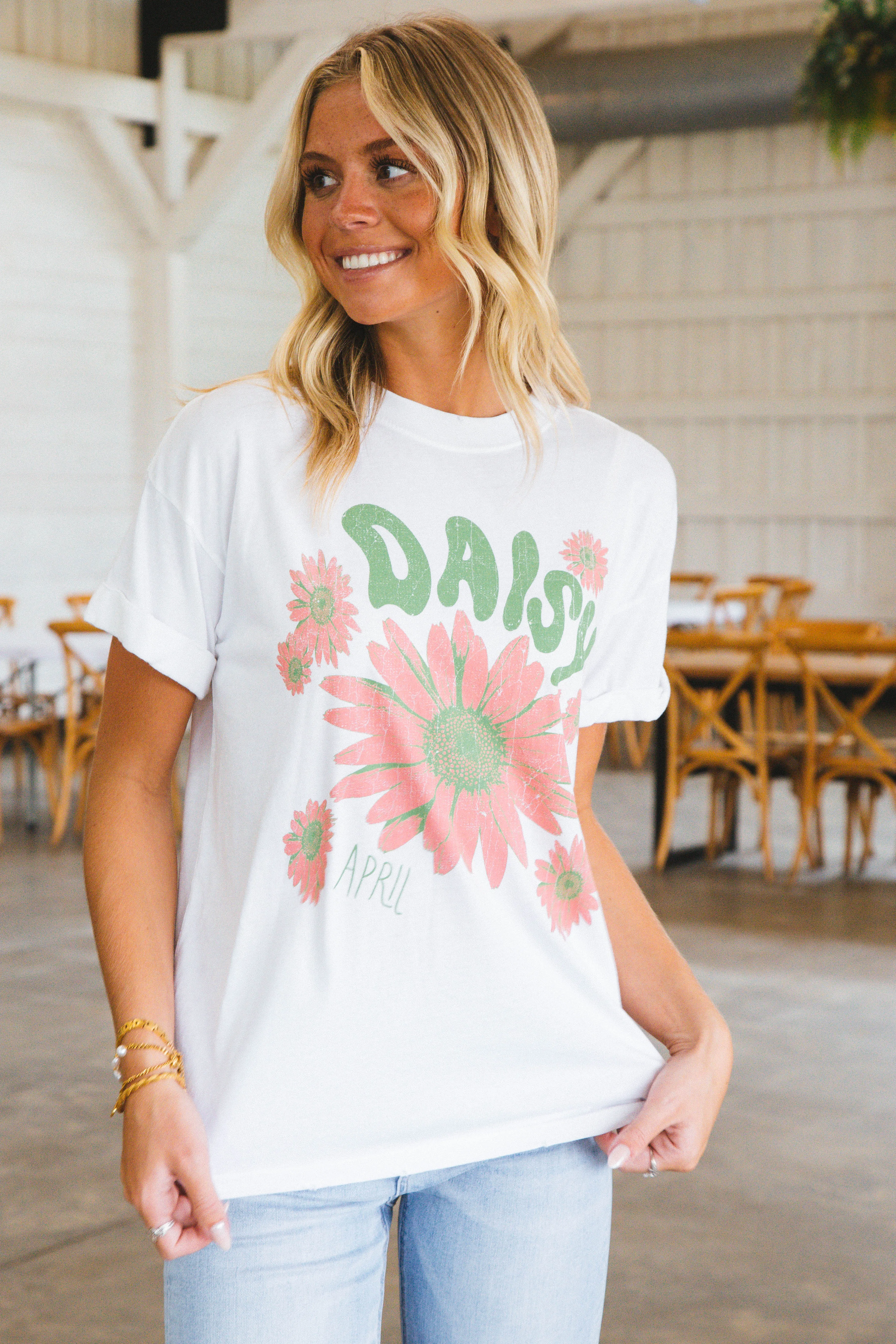 April Daisy Graphic Tee, Vintage White | Girl Dangerous