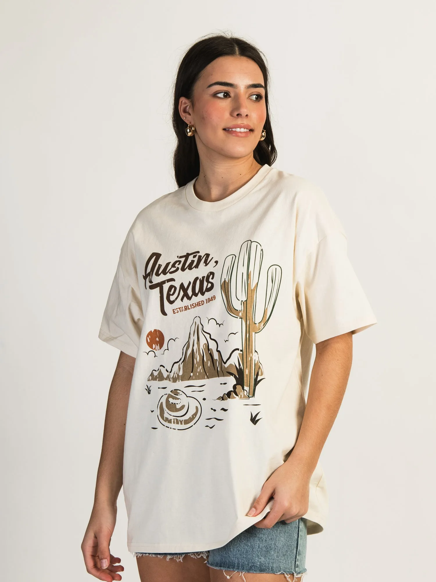 HARLOW SYDNEY OVERSIZED GRAPHIC TEE - AUSTIN TEXAS