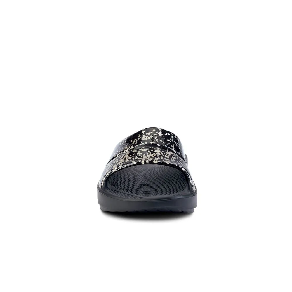 'OOFOS' Women's OOahh Slide Limited Edition - Black / Champagne Pop