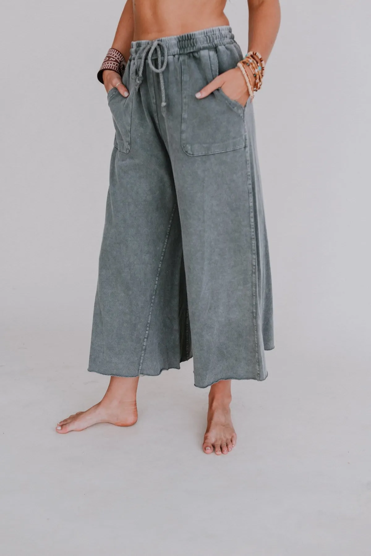 Relaxing Robin Wide Leg Pant - Ash