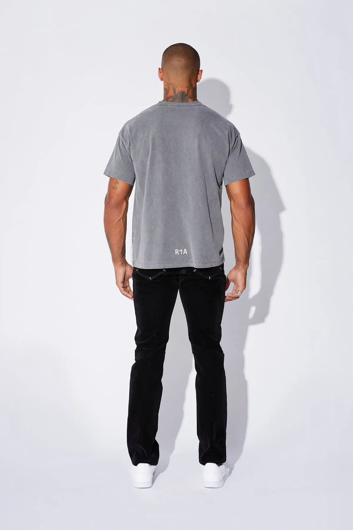 RTA OLD ENGLISH TEE