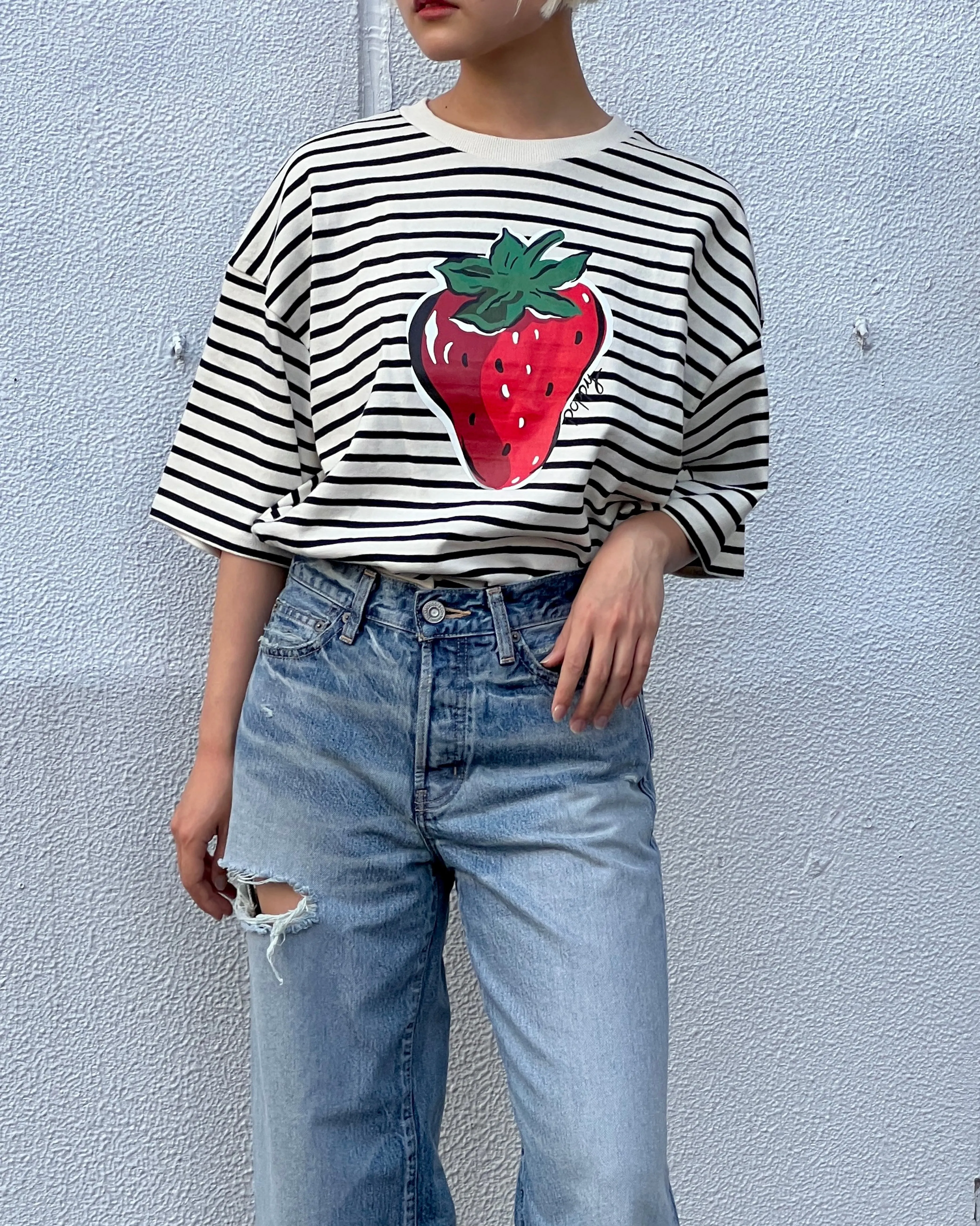 Strawberry printed T-shirts (Navy border)