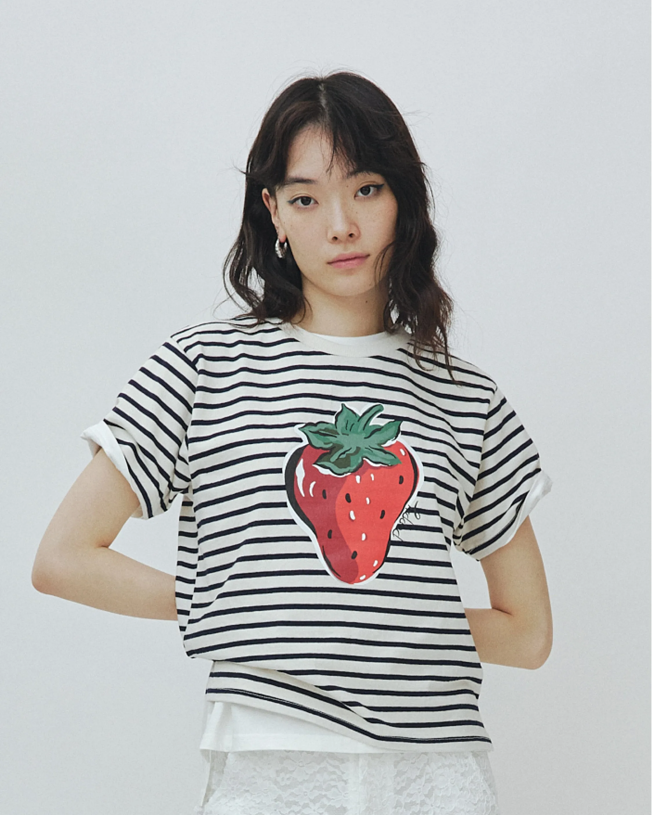 Strawberry printed T-shirts (Navy border)